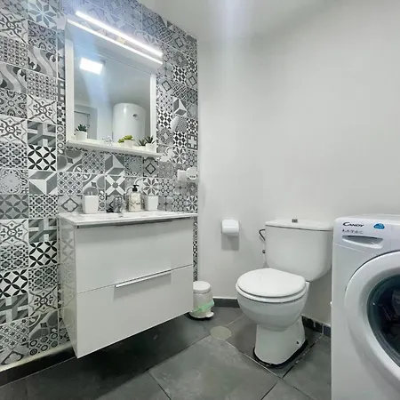 Apartment In Near Seabeach Torremolinos